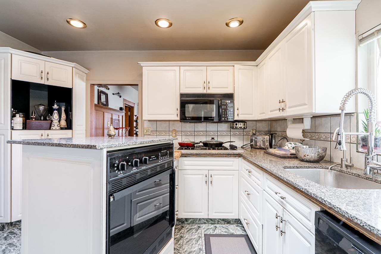 15410 Victoria Avenue Property Photo 8
