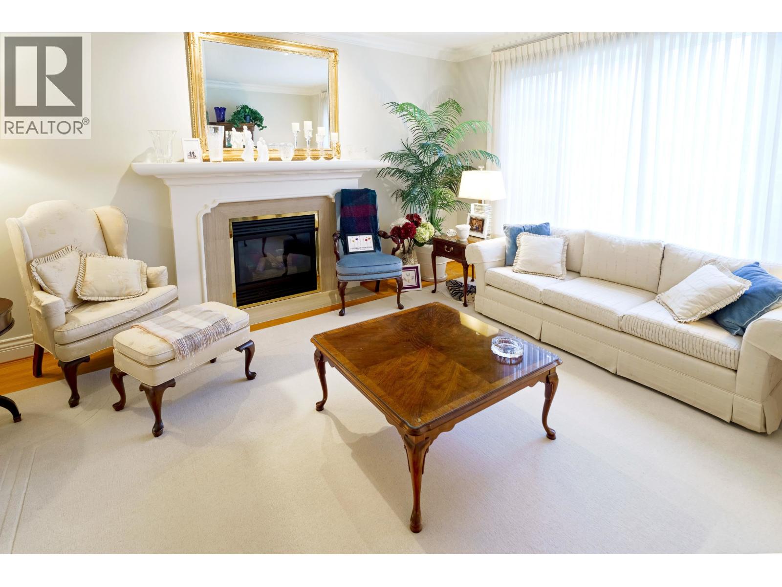 12739 236a Street Property Photo 5