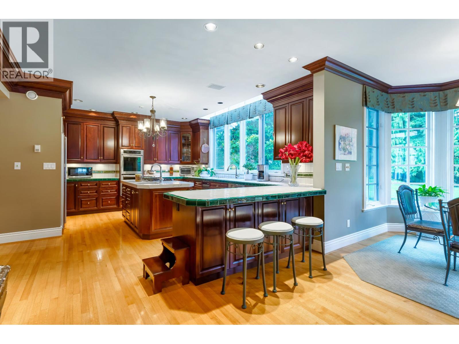 12739 236a Street Property Photo 11