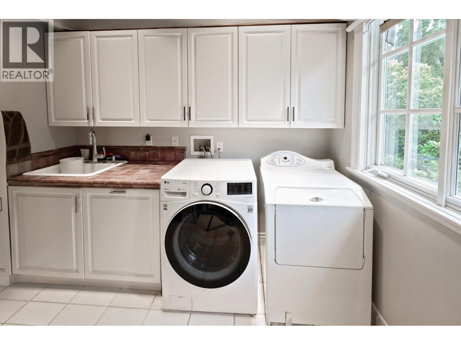 12739 236a Street Property Photo 29