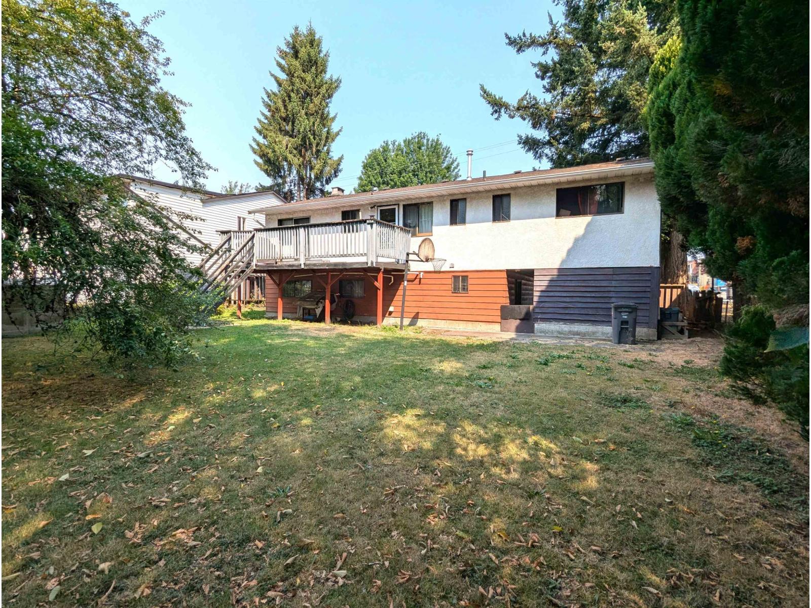 12770 102 Avenue Property Photo 21