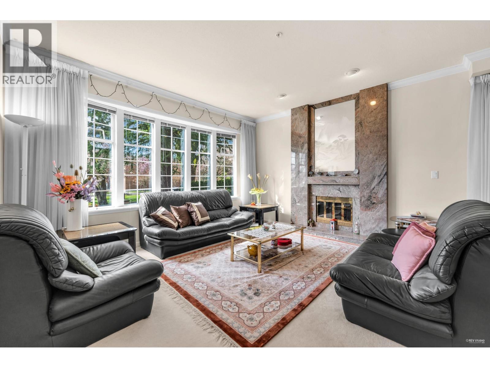 6388 Laburnum Street Property Photo 2