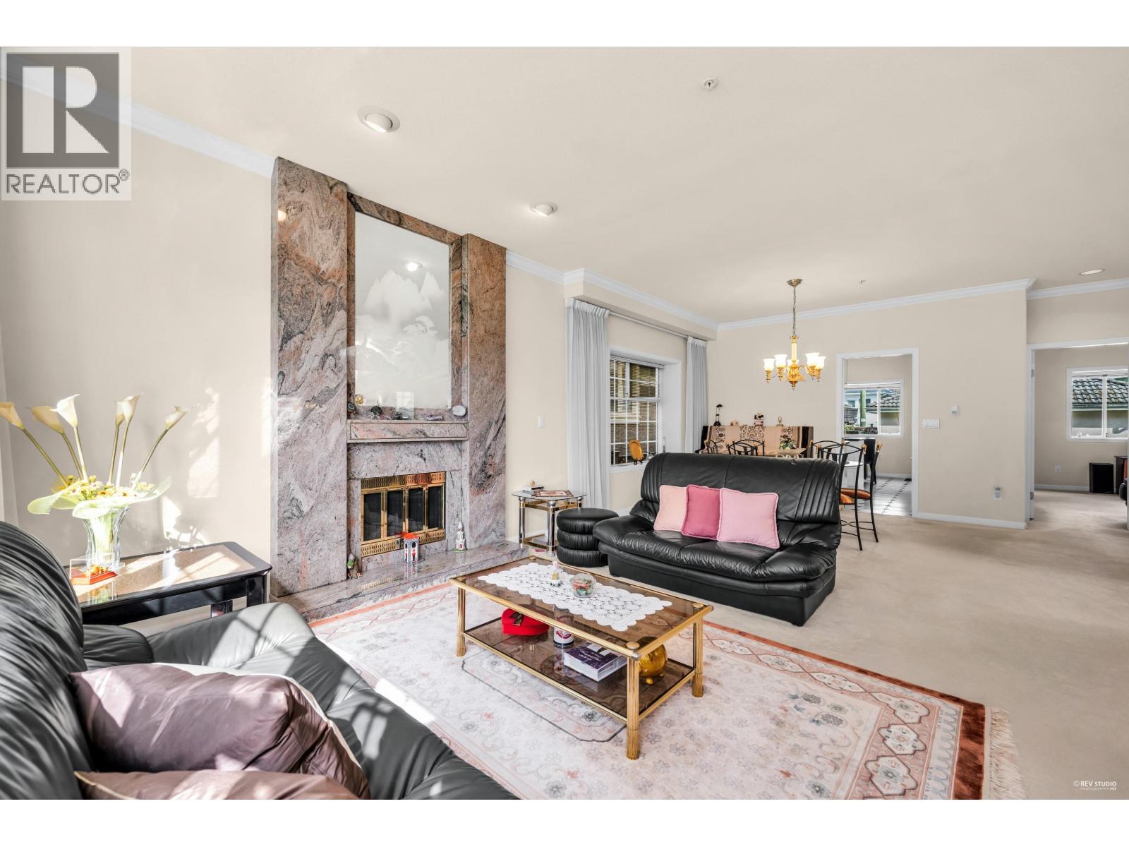6388 Laburnum Street Property Photo 10