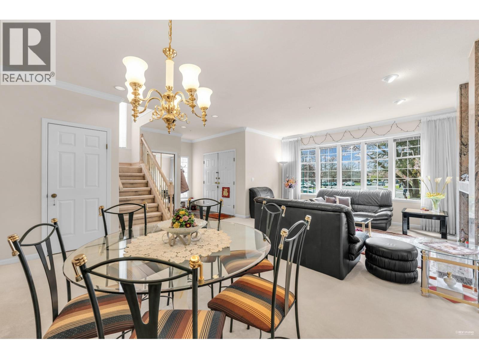 6388 Laburnum Street Property Photo 14