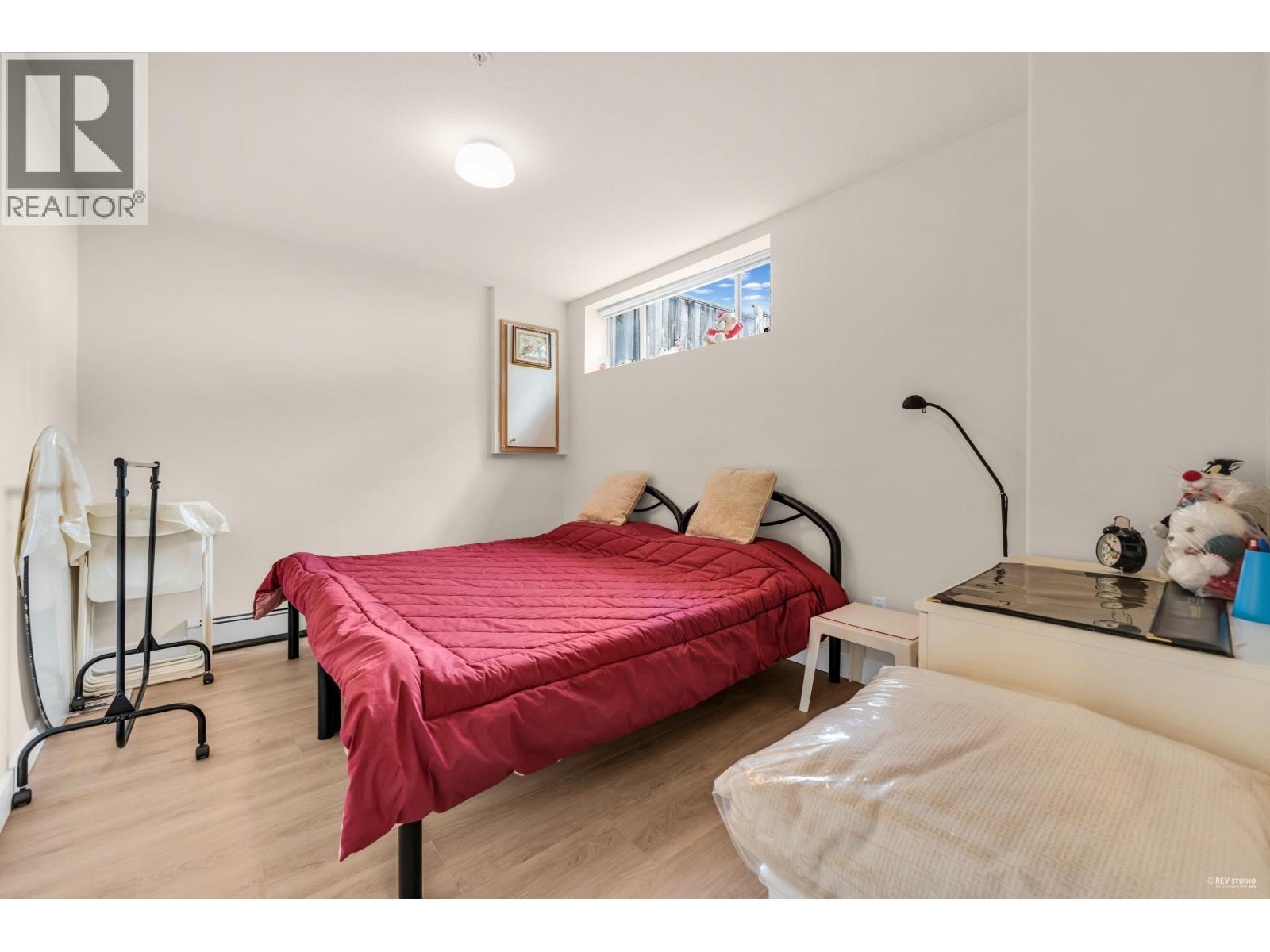 6388 Laburnum Street Property Photo 17