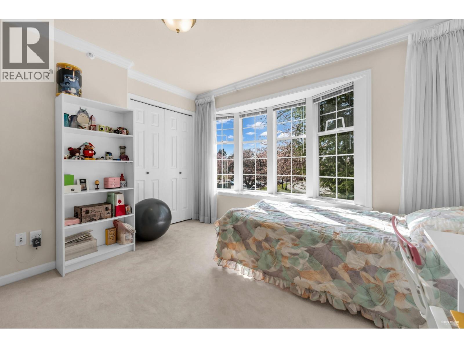 6388 Laburnum Street Property Photo 26