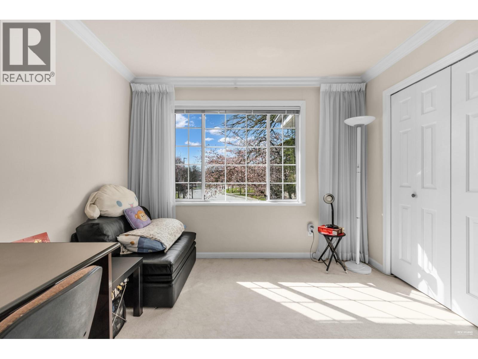 6388 Laburnum Street Property Photo 33