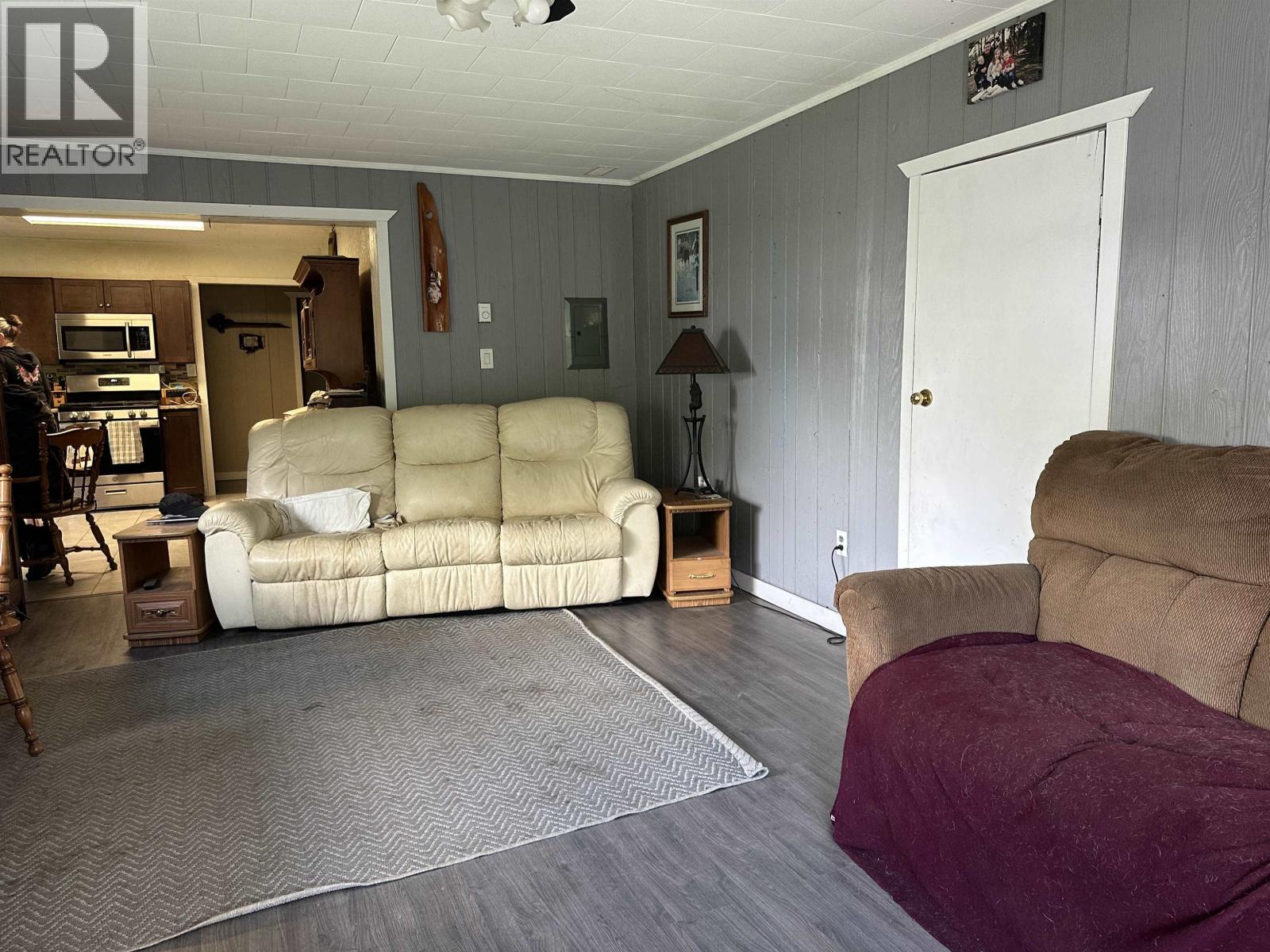 5038 Likely Street Property Photo 12