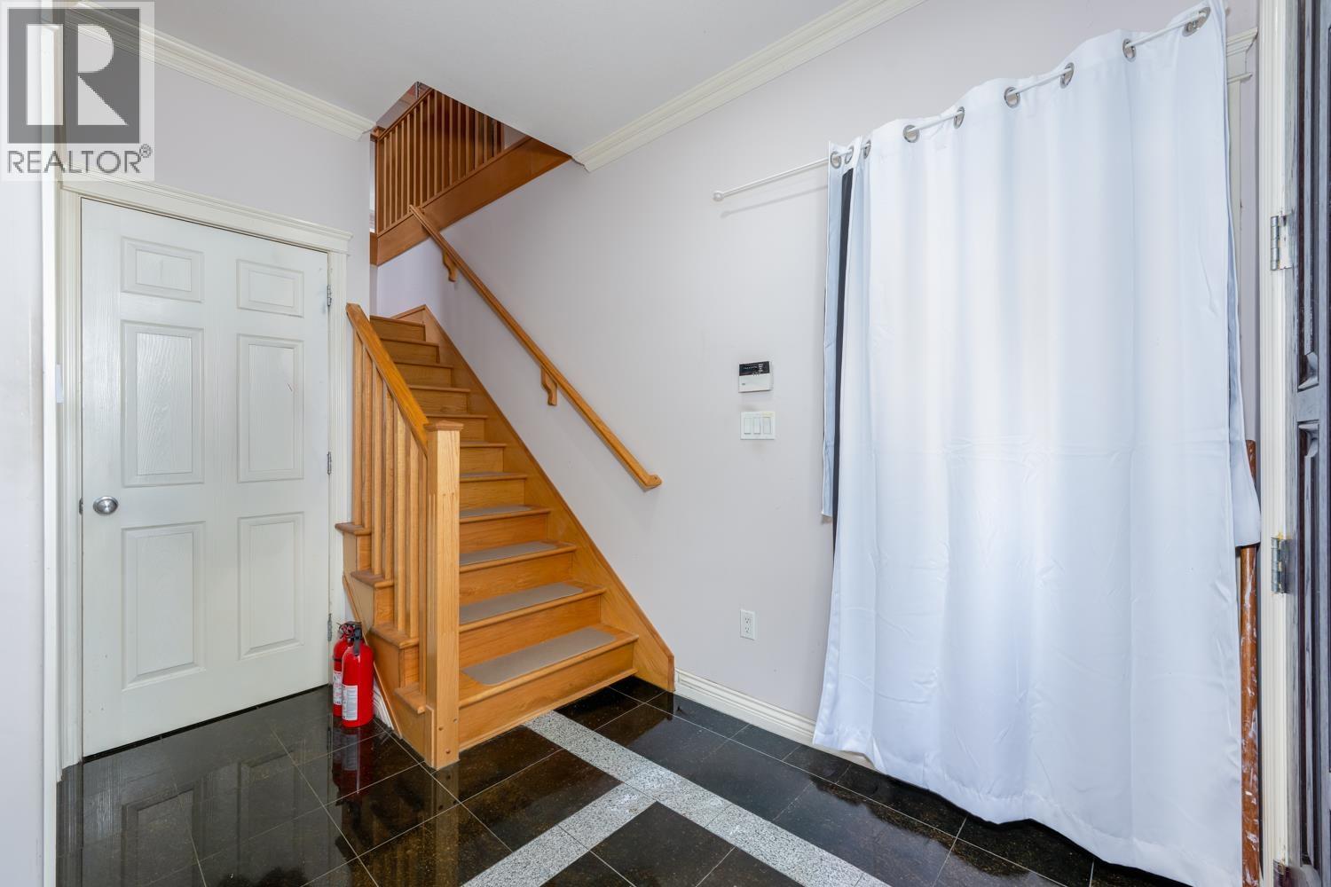 5671 Earles Street Property Photo 3