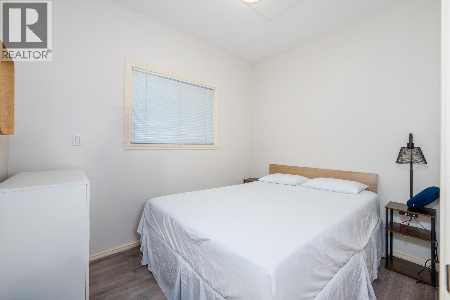 5671 Earles Street Property Photo 25