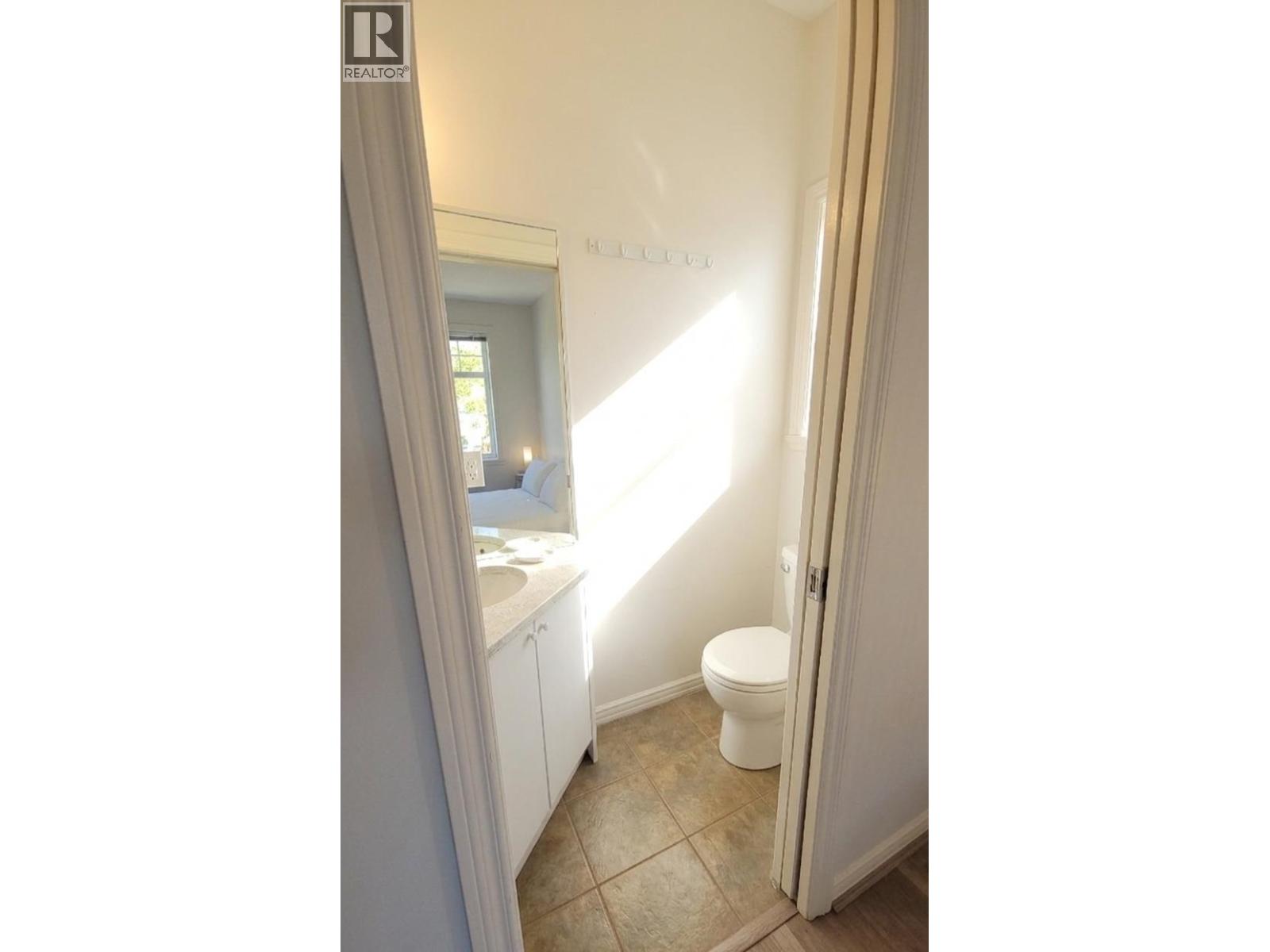 5671 Earles Street Property Photo 29