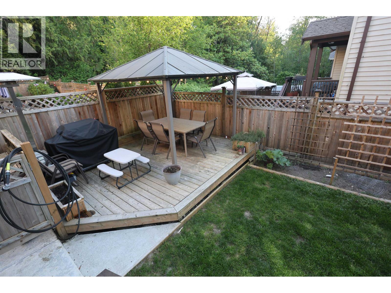 1116 11497 236 Street Property Photo 6