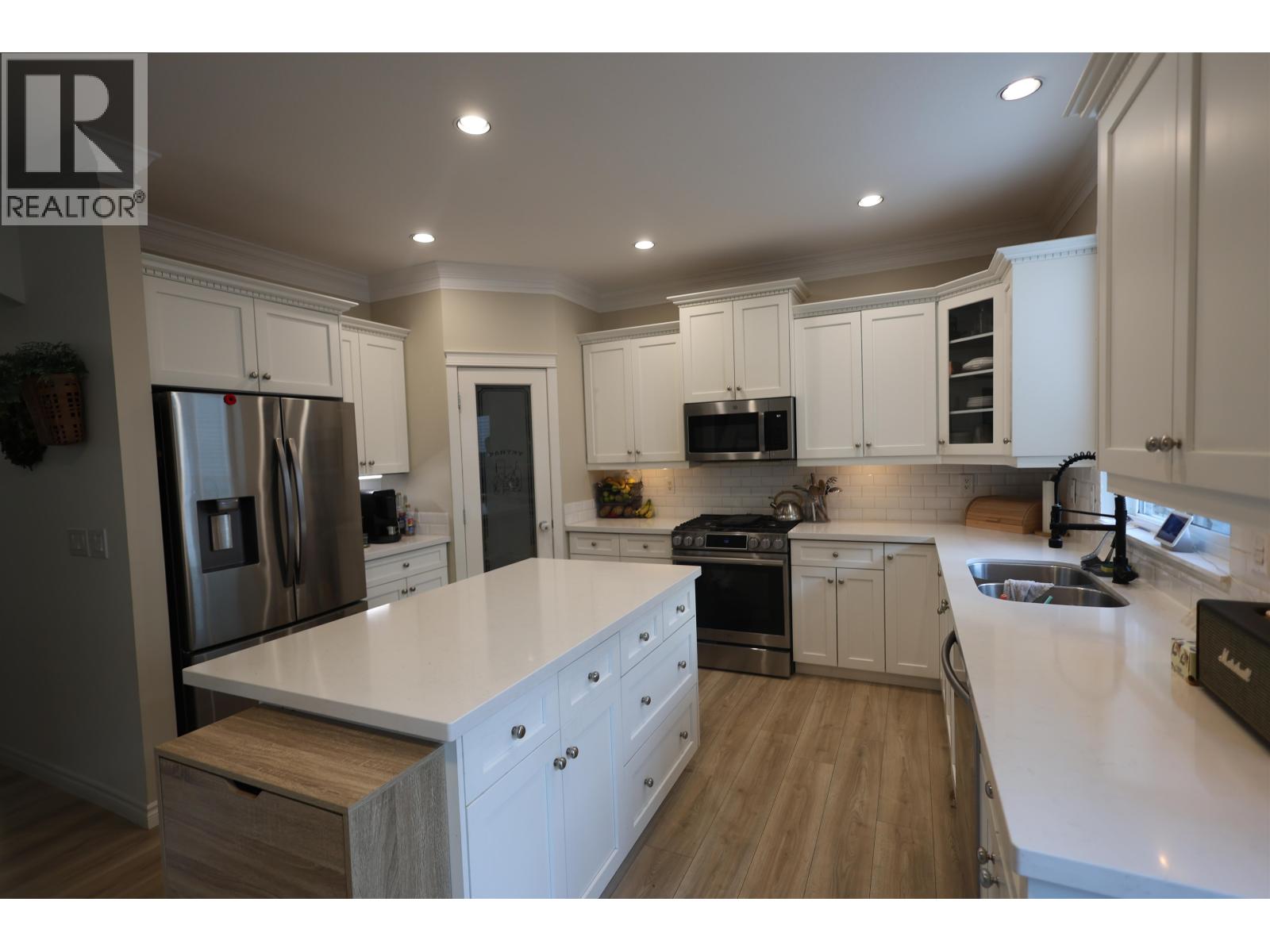1116 11497 236 Street Property Photo 13
