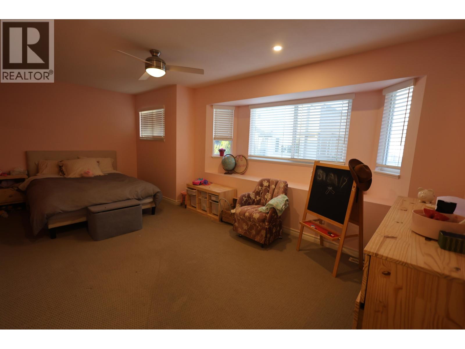 1116 11497 236 Street Property Photo 32