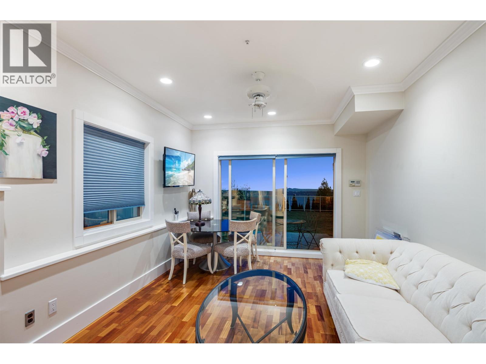 1526 Chippendale Court Property Photo 25