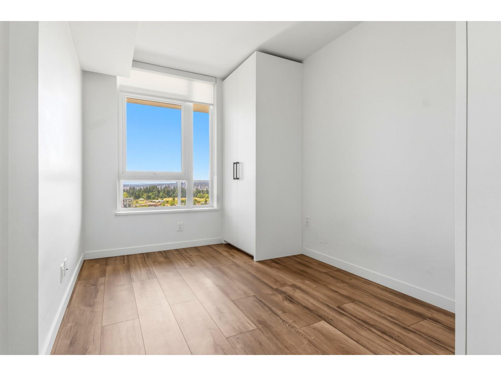 2501 10448 University Drive Property Photo 15