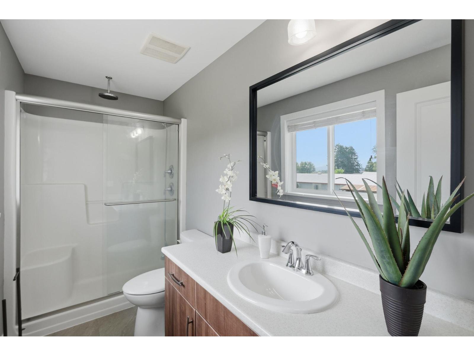 6155 Blackburn Road Property Photo 18