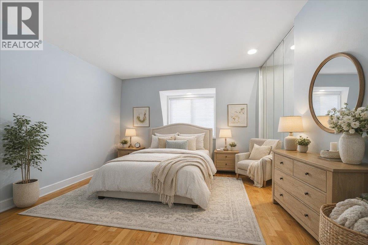488 Glenbrook Street Property Photo 24