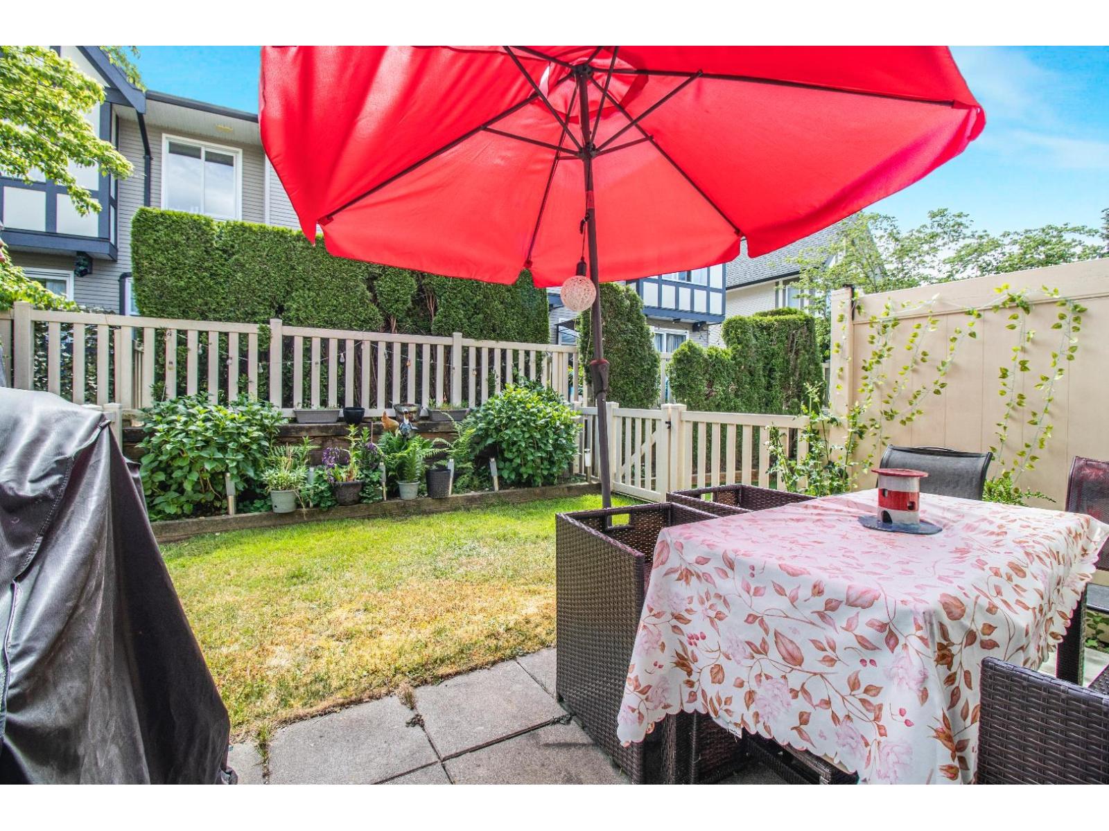 92 20875 80 Avenue Property Photo 11
