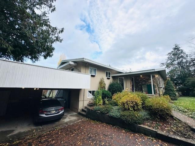 18351 74 Avenue Property Photo 3