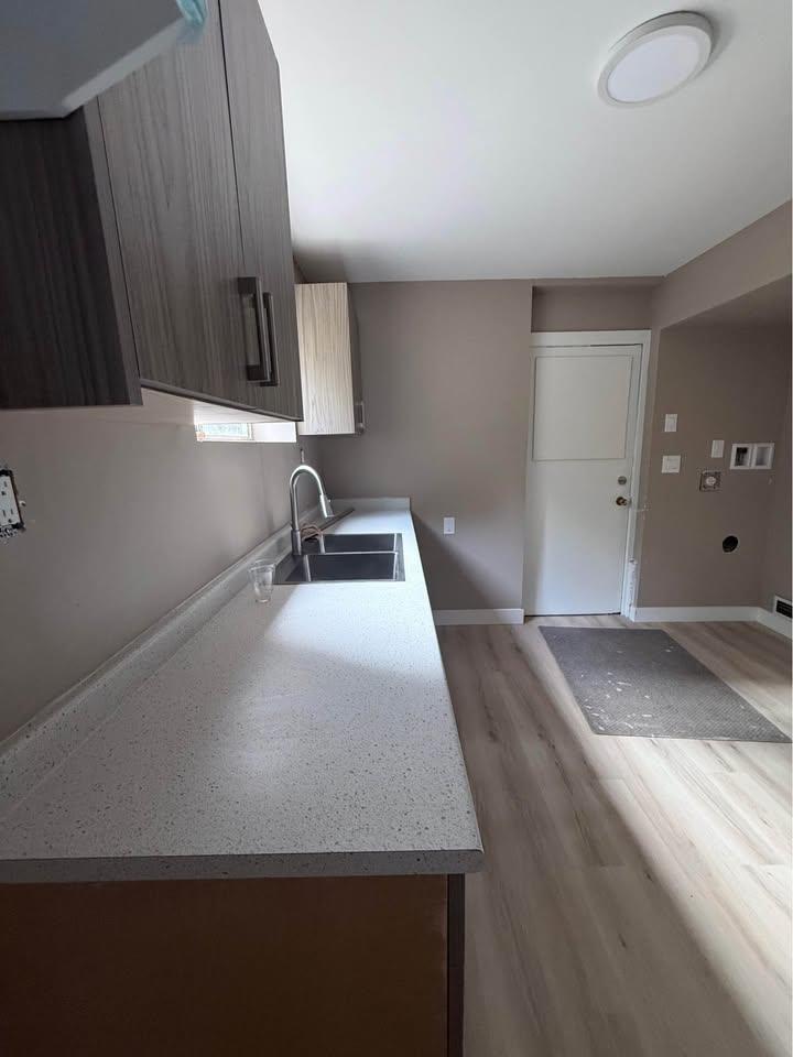 18351 74 Avenue Property Photo 6