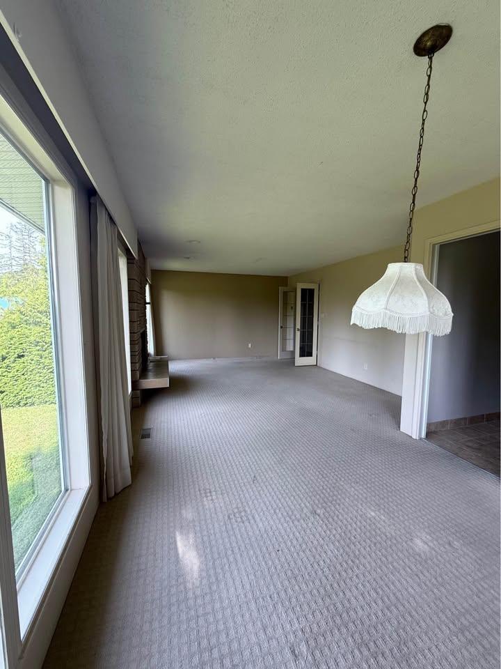 18351 74 Avenue Property Photo 7