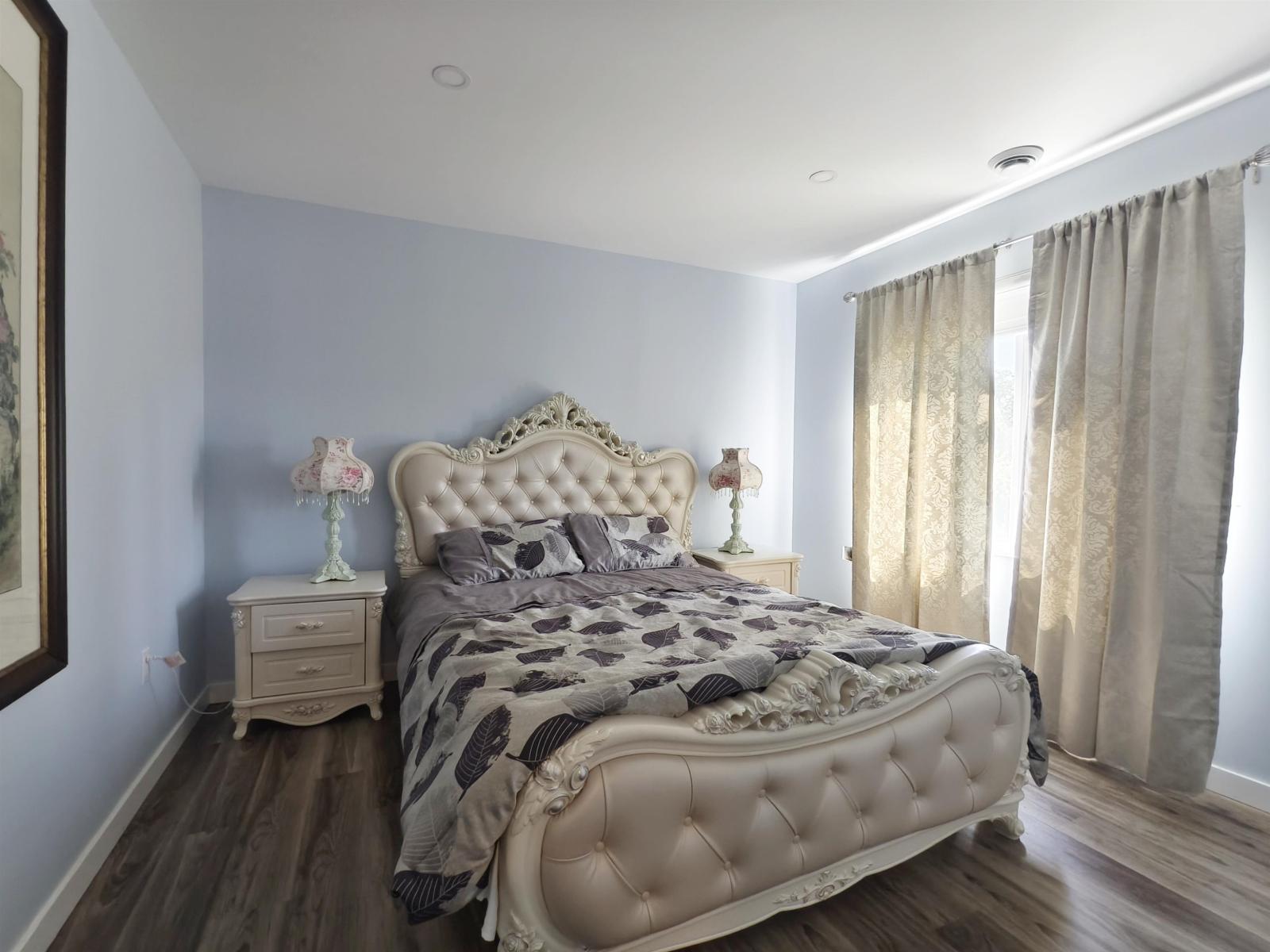 23186 8 Avenue Property Photo 21