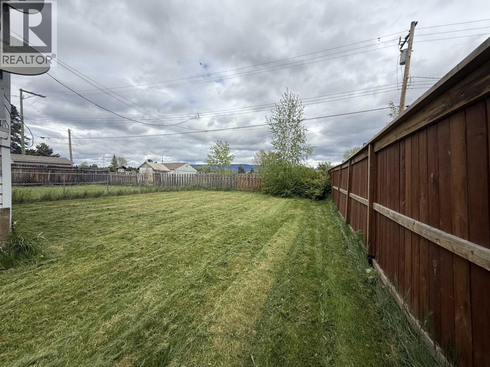 4086 Fourth Avenue Property Photo 3