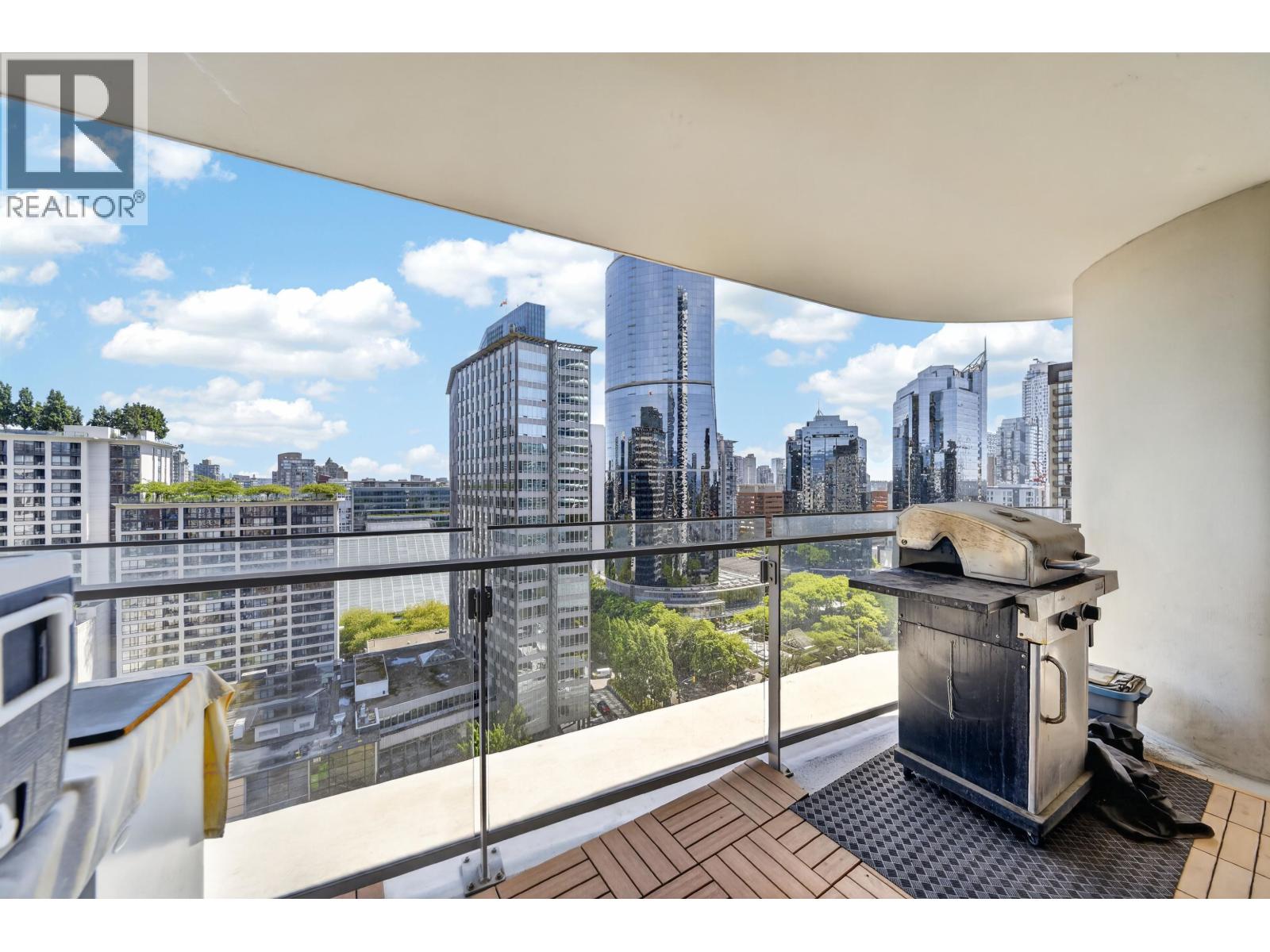 1902 1028 Barclay Street Property Photo 11