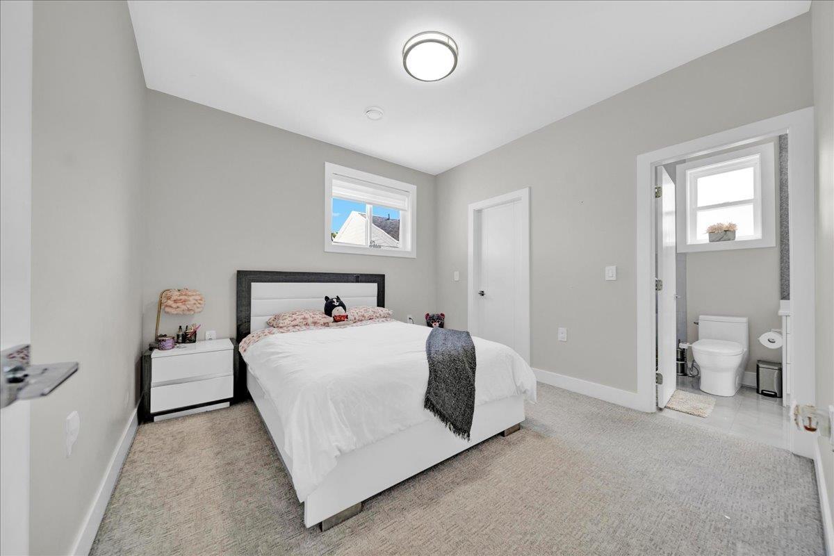 5932 139a Street Property Photo 16