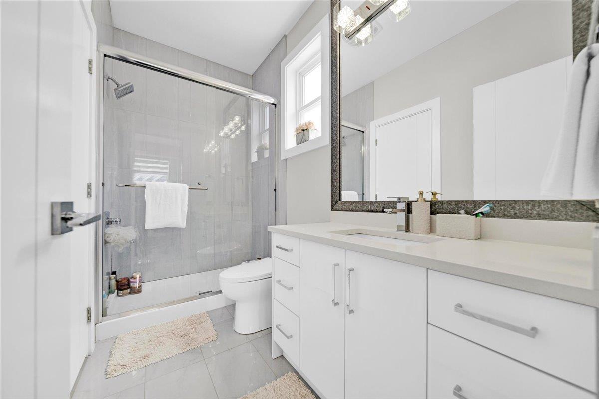 5932 139a Street Property Photo 21