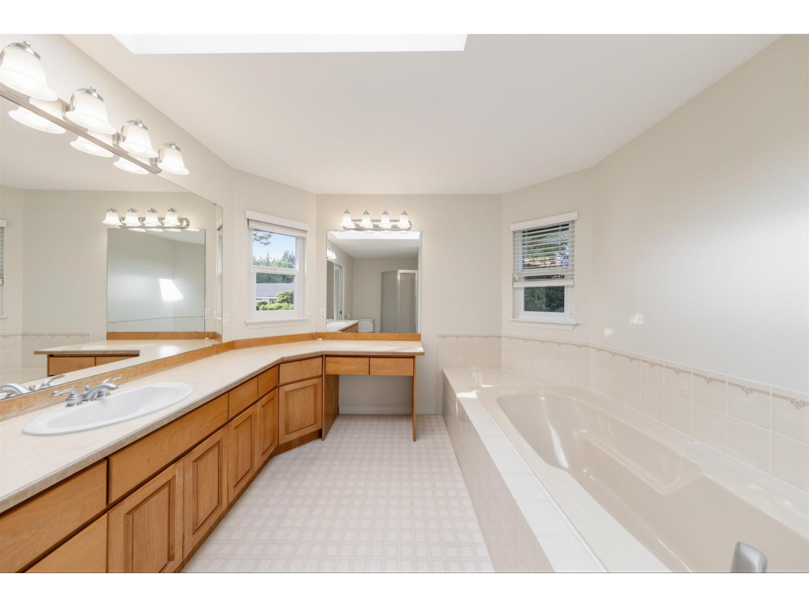 14816 20a Avenue Property Photo 24