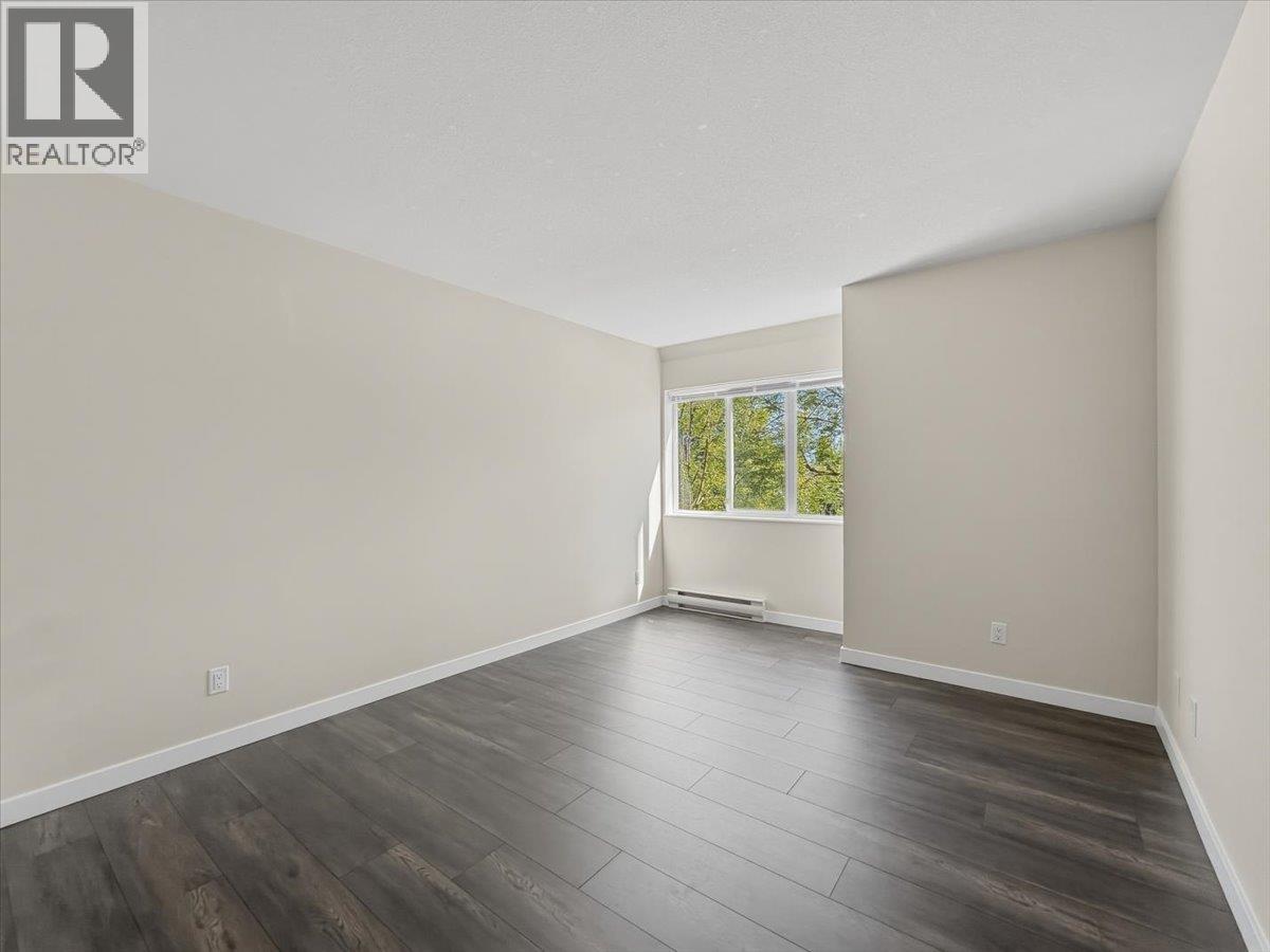 204 7431 Blundell Road Property Photo 9