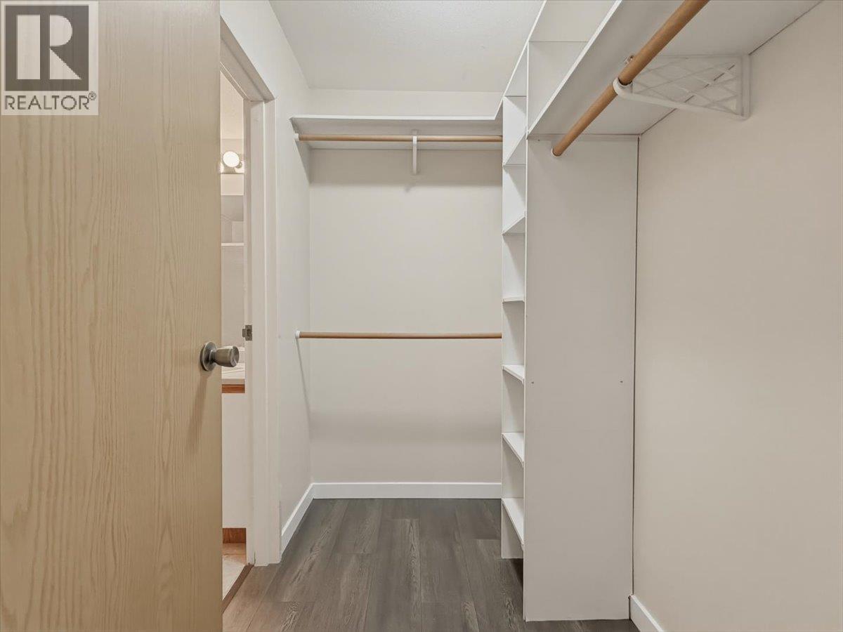 204 7431 Blundell Road Property Photo 10