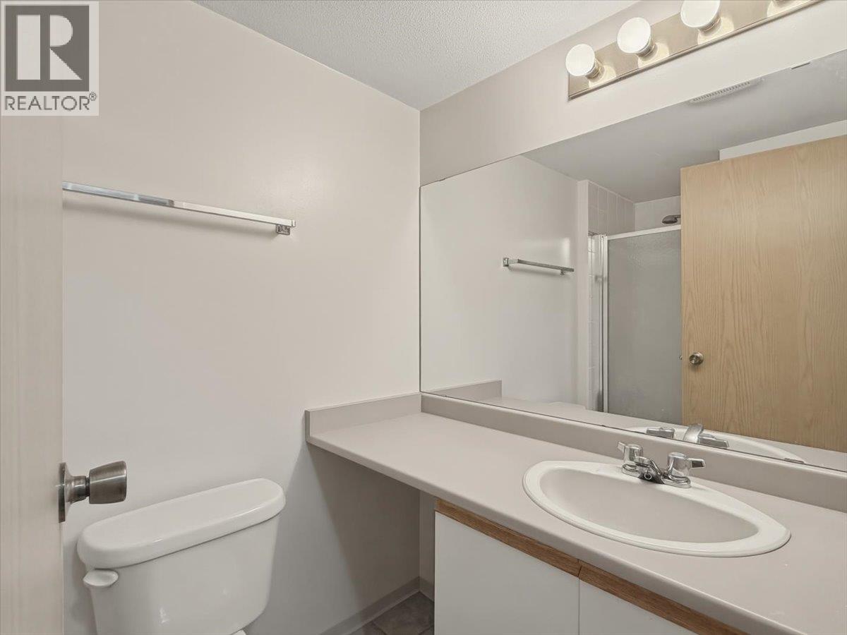 204 7431 Blundell Road Property Photo 11