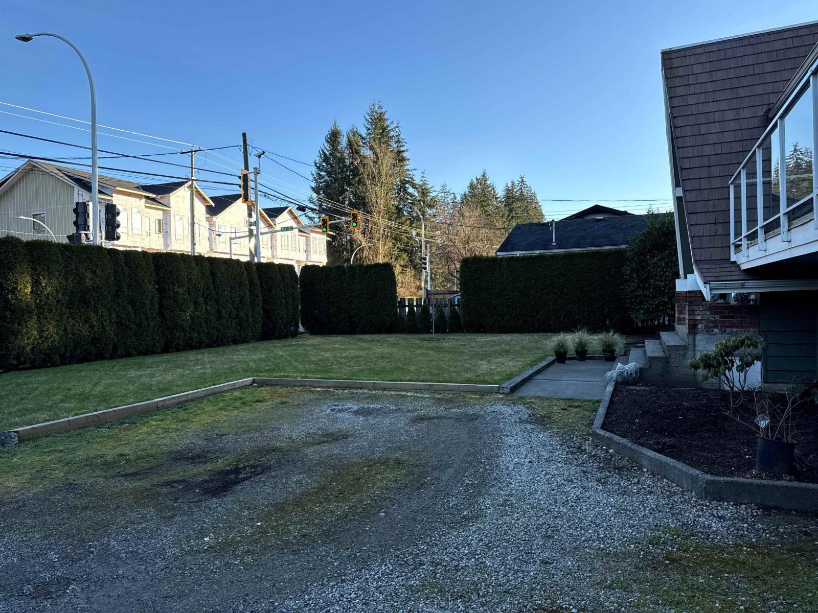 4545 208 Street Property Photo 21