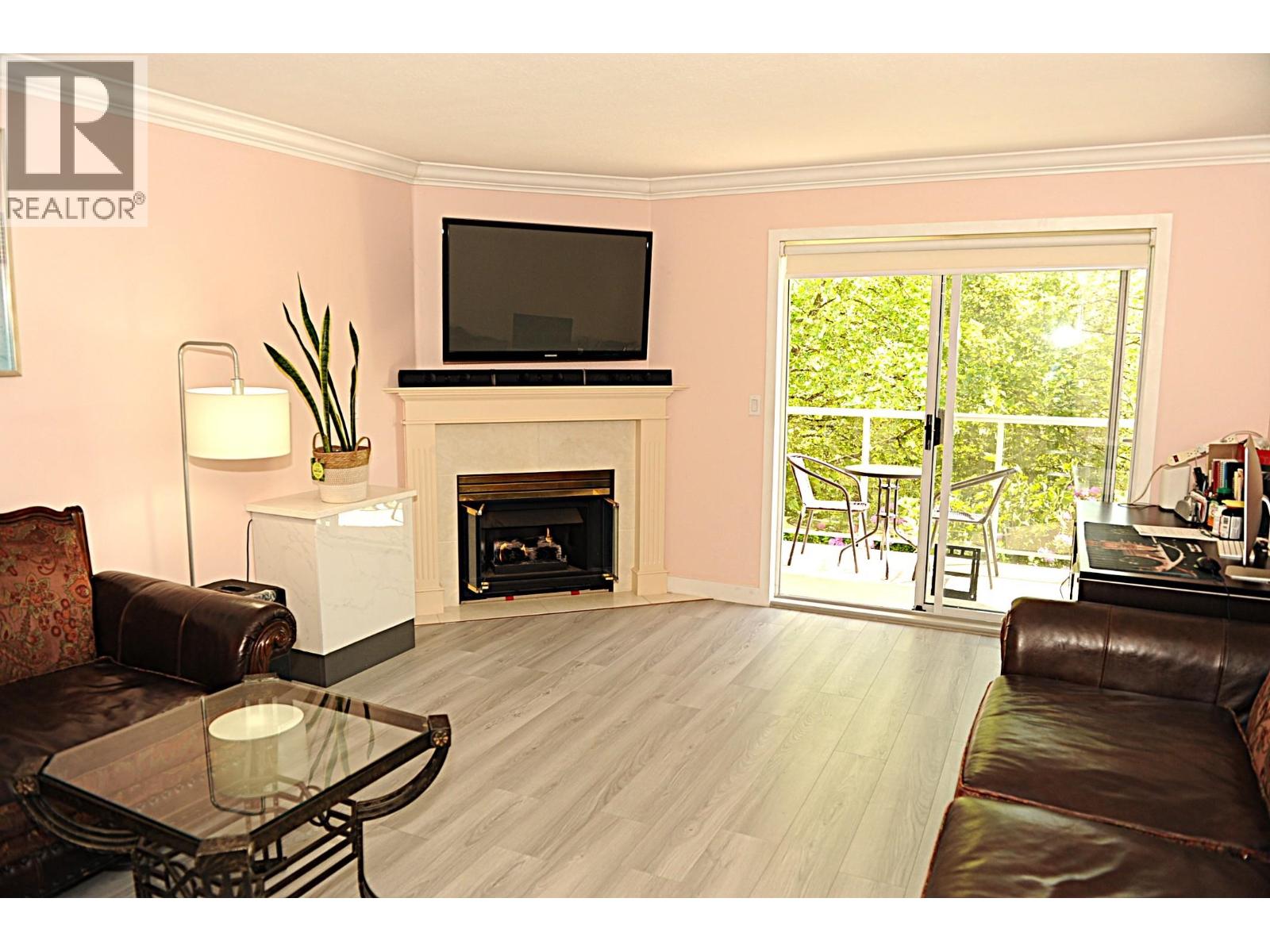 104 22611 116 Avenue Property Photo 12