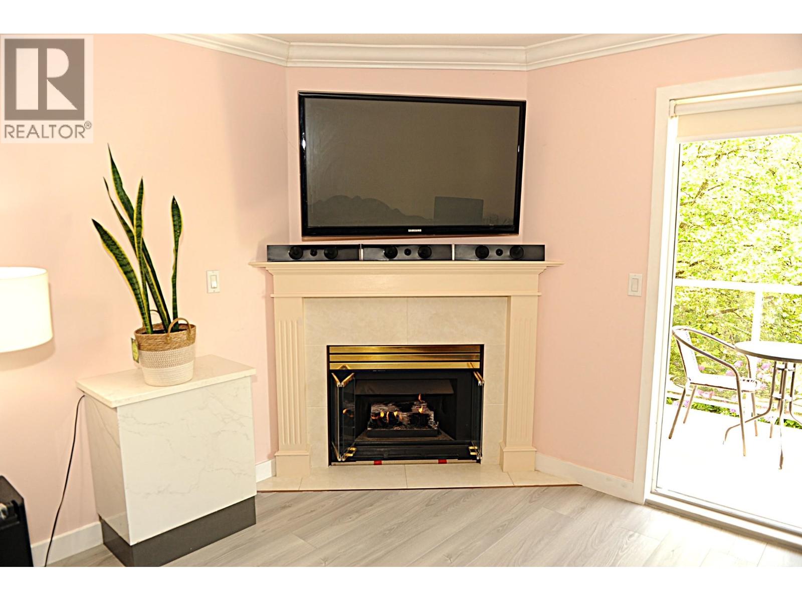 104 22611 116 Avenue Property Photo 14