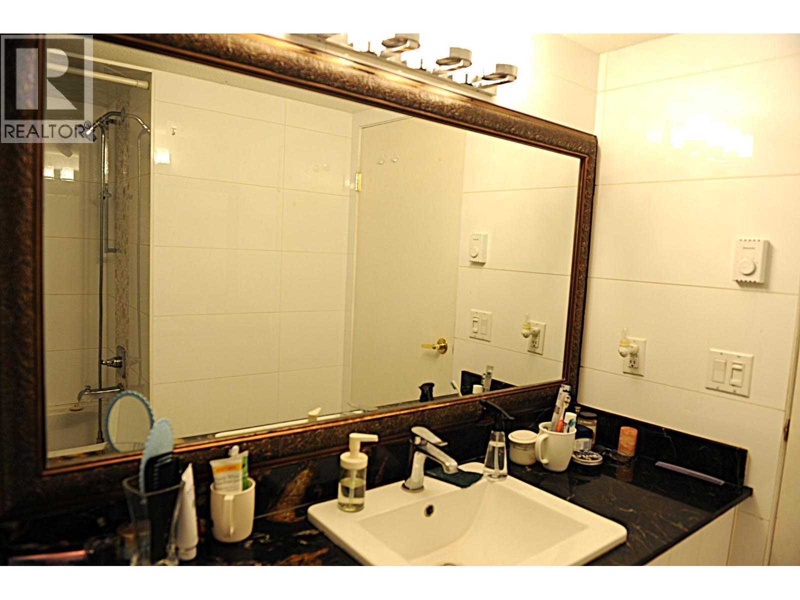 104 22611 116 Avenue Property Photo 21
