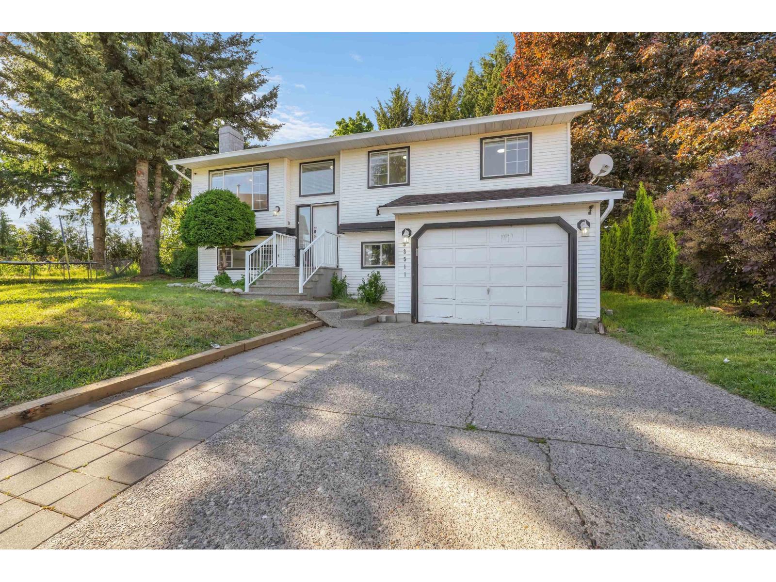 33511 Kinsale Place Property Photo 2