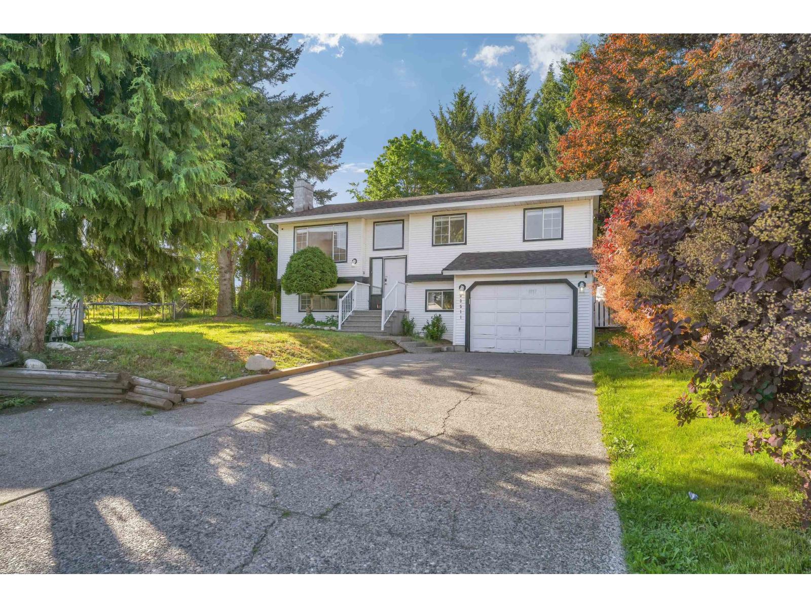 33511 Kinsale Place Property Photo 3