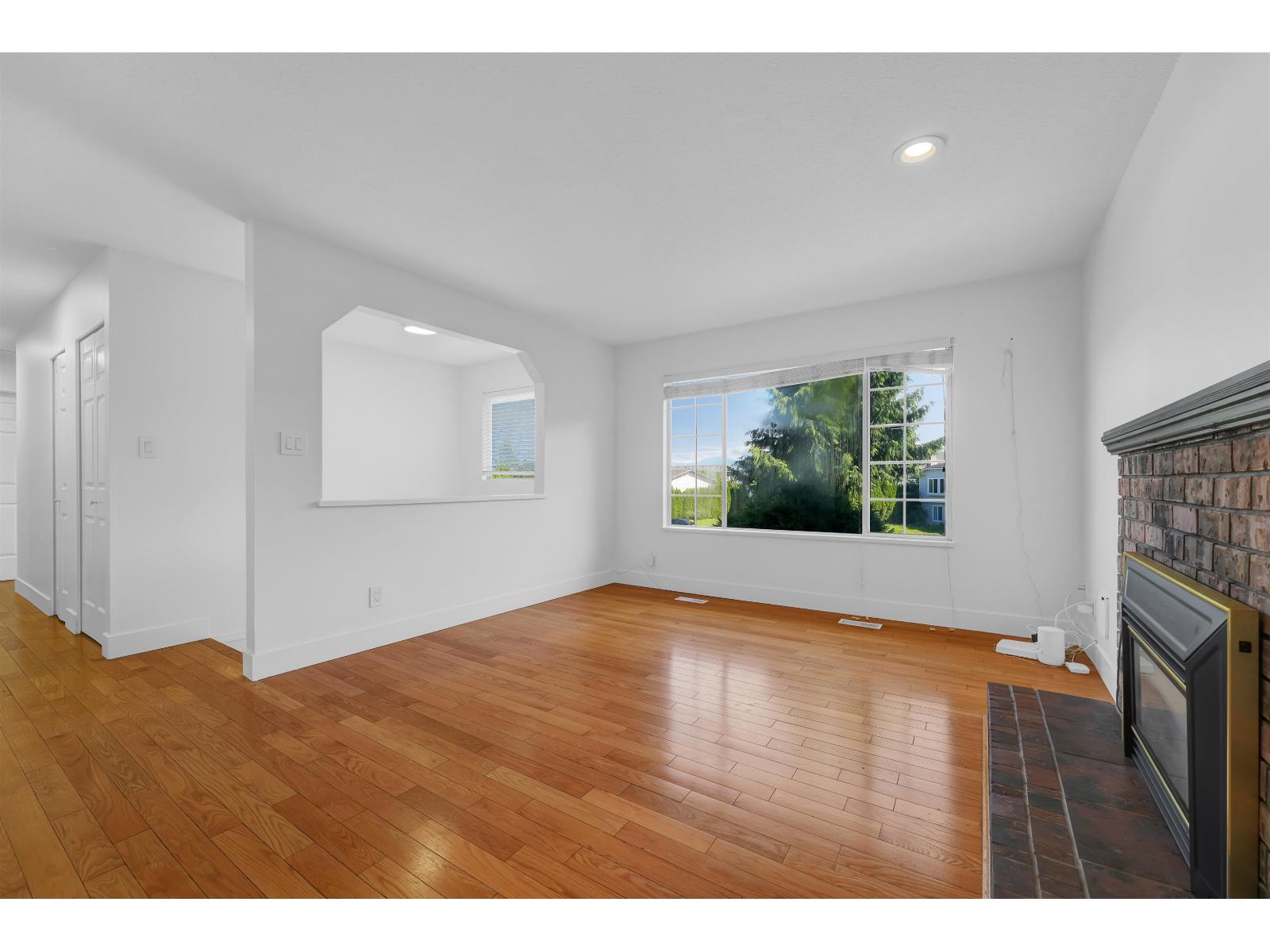 33511 Kinsale Place Property Photo 4