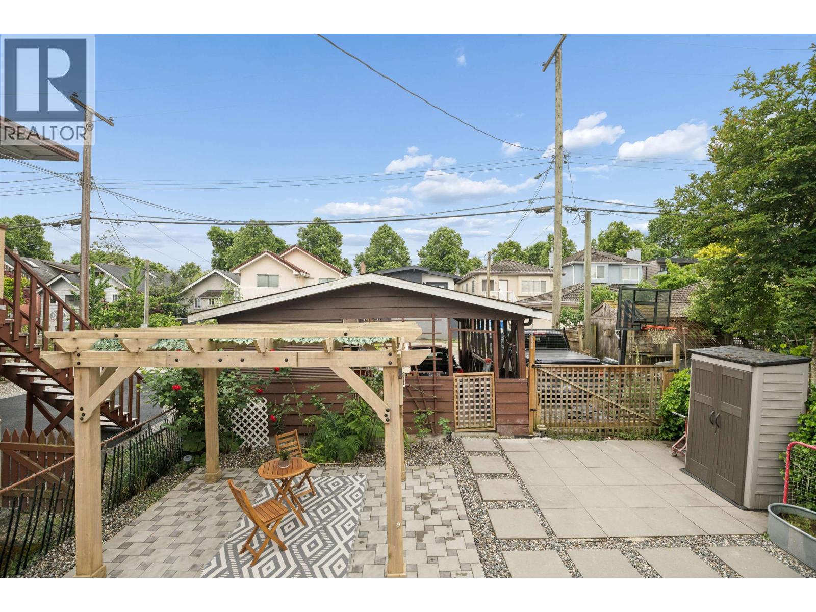 936 W 17th Avenue Property Photo 39