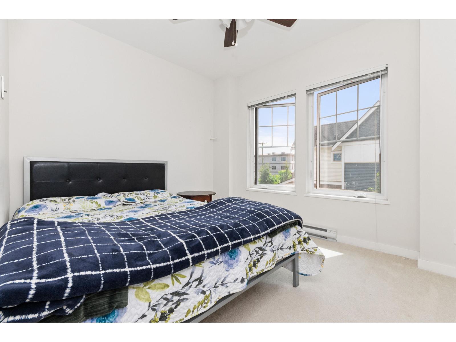 24 2799 Allwood Street Property Photo 22
