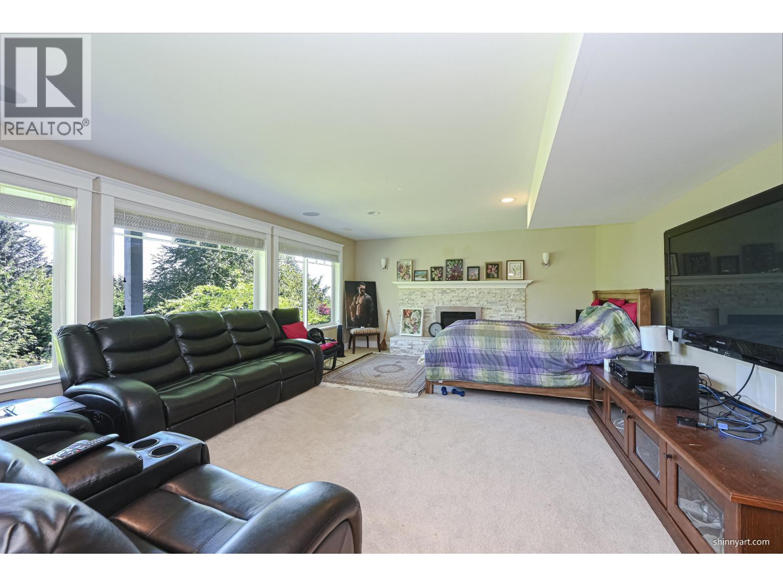 1444 Sandhurst Place Property Photo 23