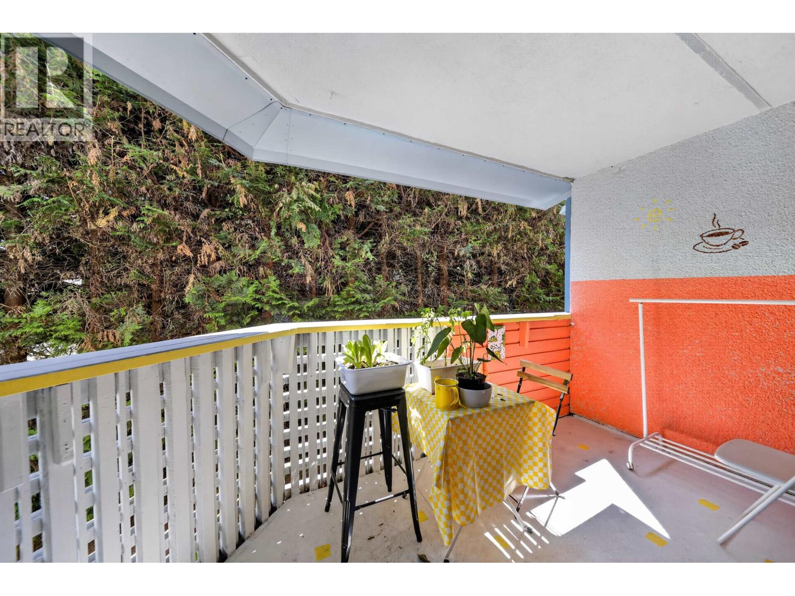 105 8700 Ackroyd Road Property Photo 17