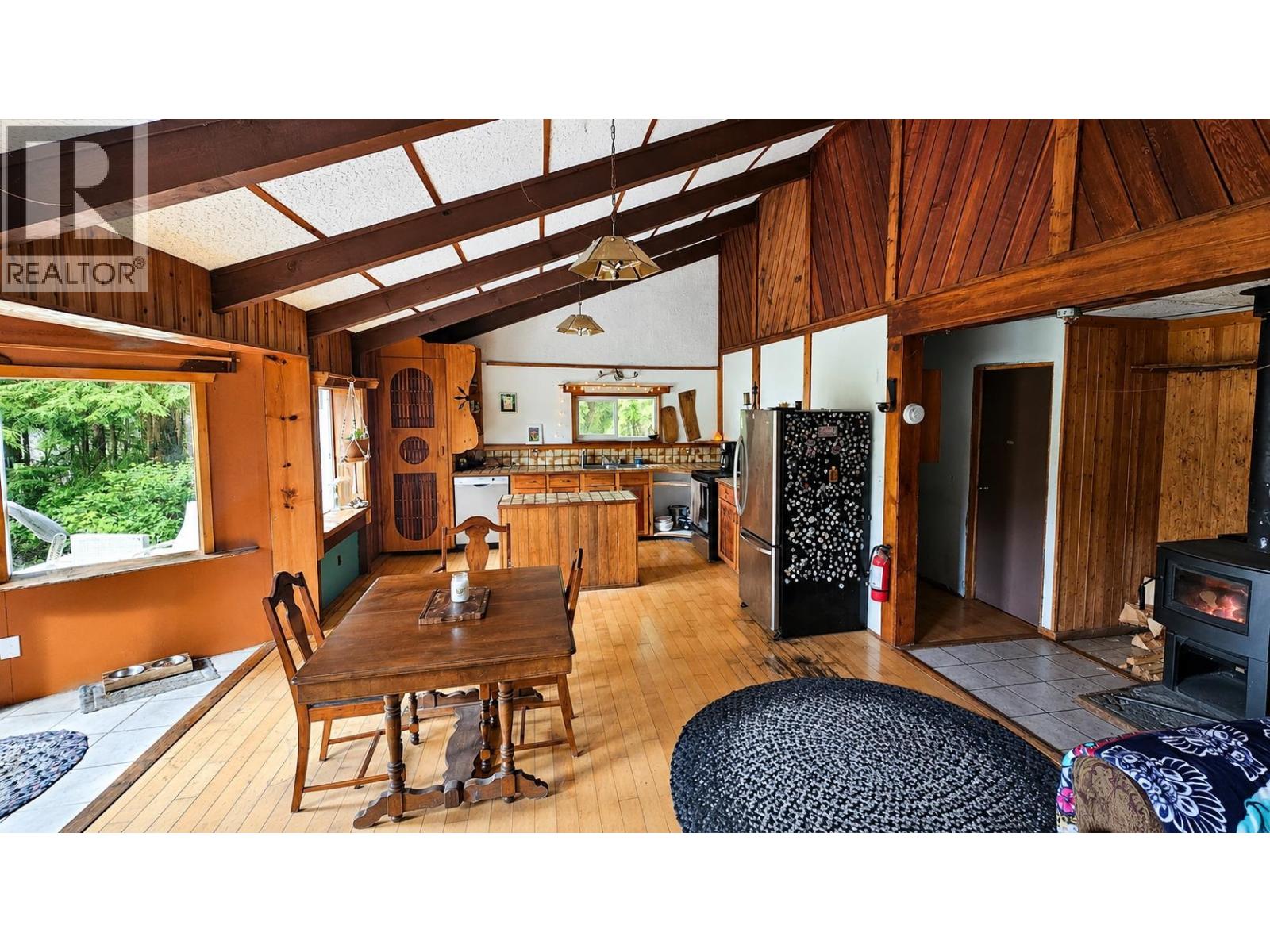 252 Bayview Drive Property Photo 13