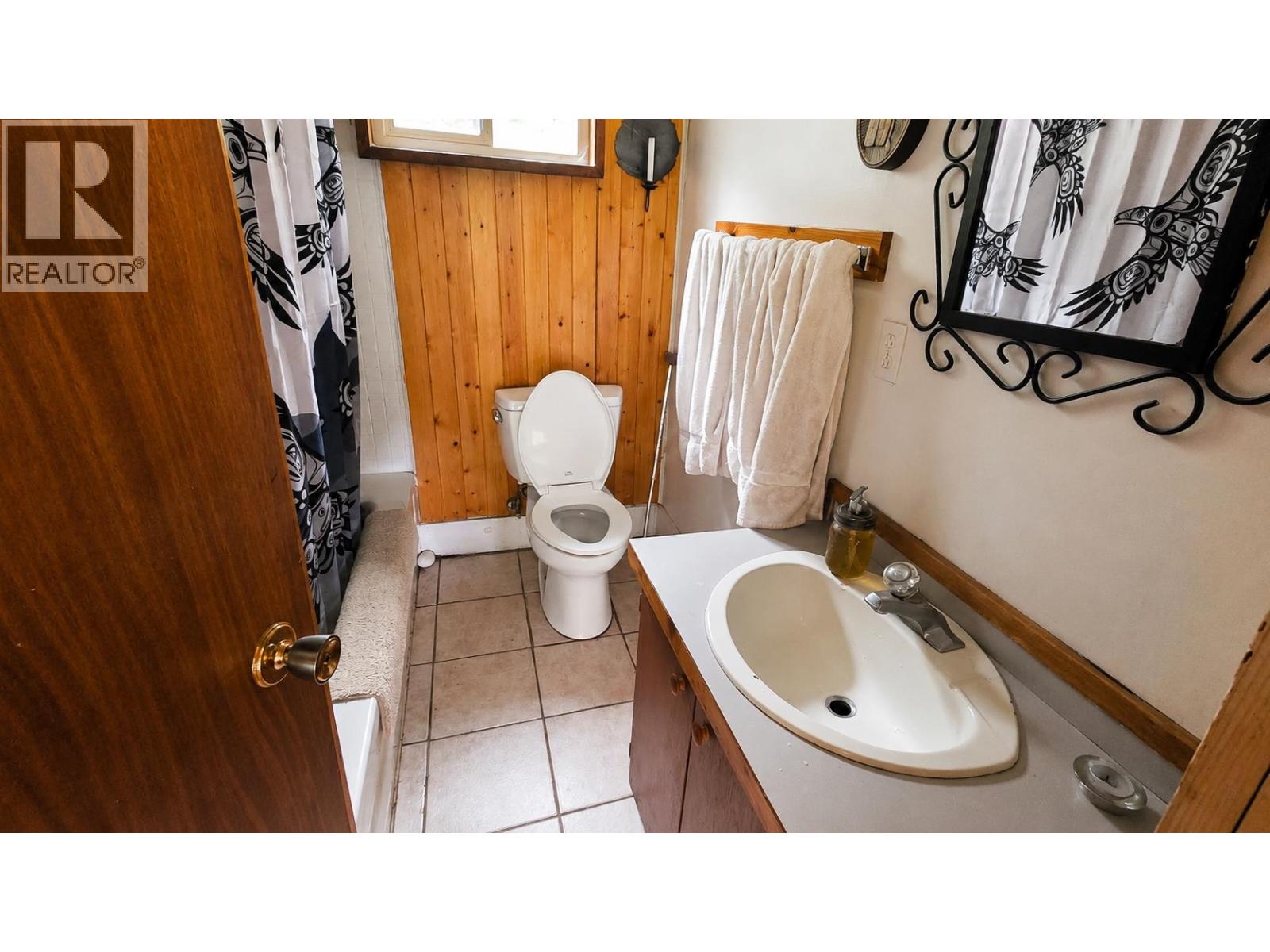 252 Bayview Drive Property Photo 16