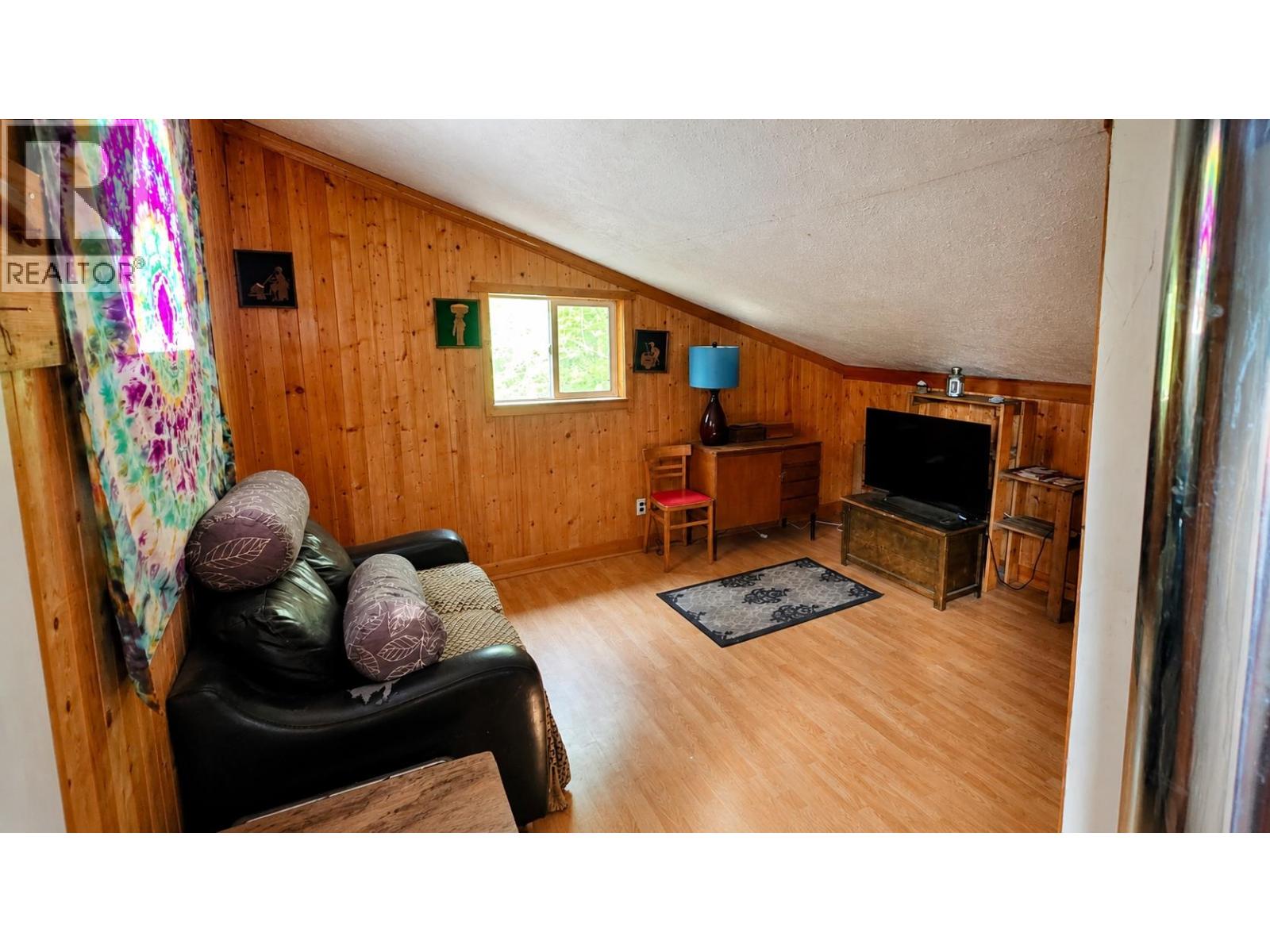 252 Bayview Drive Property Photo 18