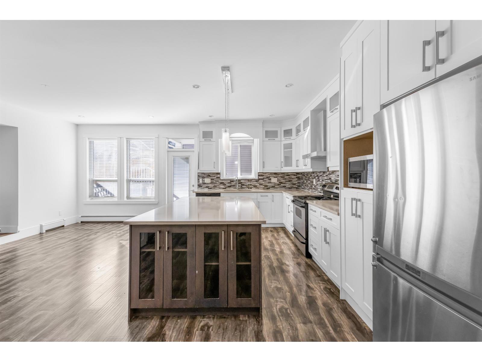6015 138a Street Property Photo 5